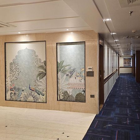 Hotel Elara Dehradun Dış mekan fotoğraf